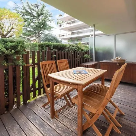 Very Nice Flat 4 Pax 2 Bedrooms + Terrace + Pool *